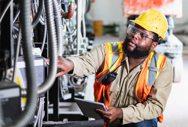 Best Licensed Electrician  in Aurora, MO